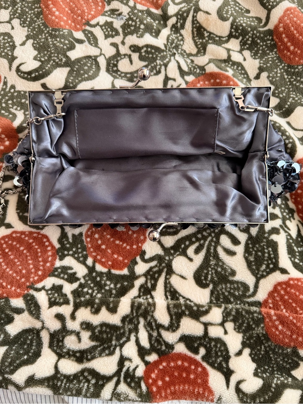 Source Unknown Black Sequin Chain-Handle Evening Clutch